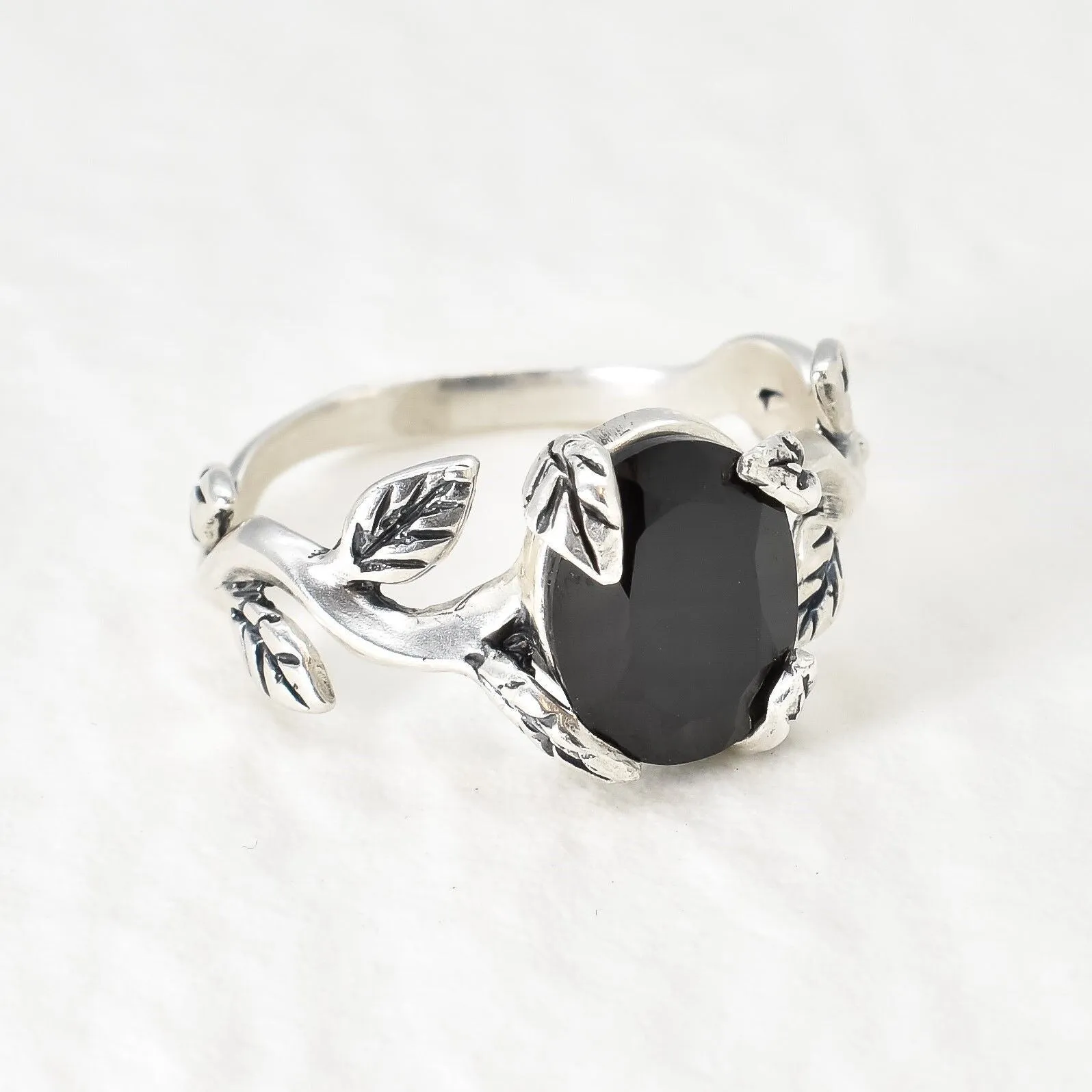 Onyx Ring - Silver Leaves Ring - Vintage Branch Ring